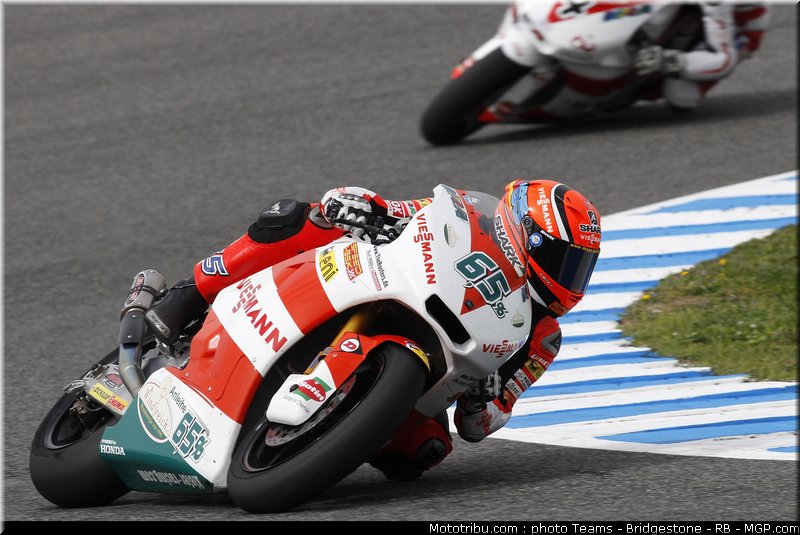 moto2_bradl_12_espagne_2011_jerez