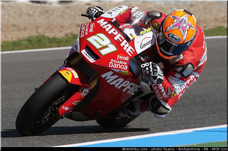 moto2_fores_1_espagne_2011_jerez