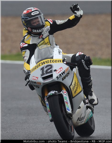moto2_luthi_1_espagne_2011_jerez
