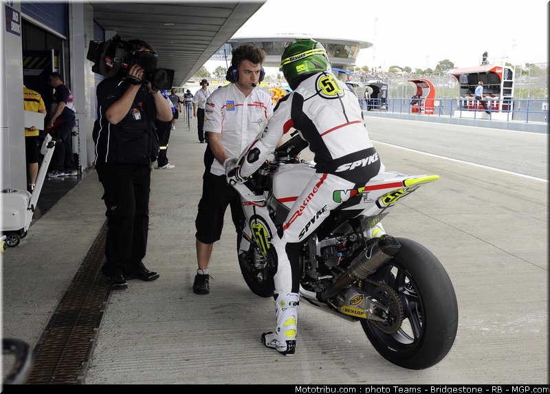 moto2_pirro_15_espagne_2011_jerez