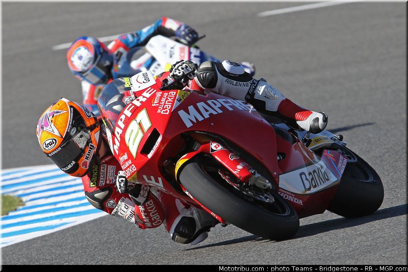 moto2_simon_04_espagne_2011_jerez