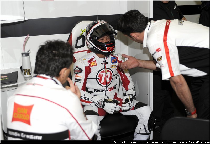 moto2_takahashi_13_espagne_2011_jerez