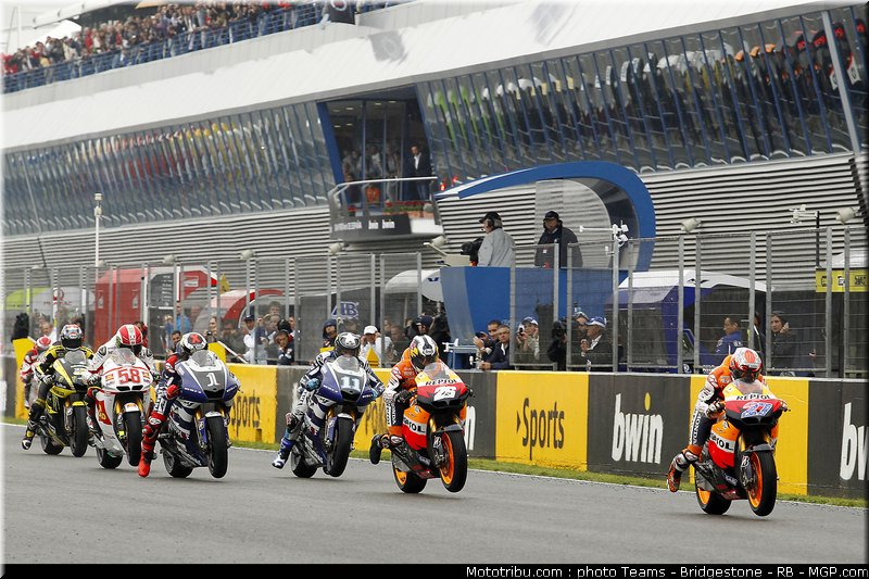 motogp_0002_espagne_2011_jerez