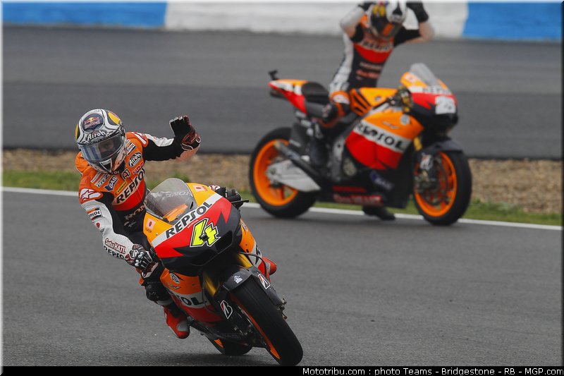 motogp_0026_espagne_2011_jerez