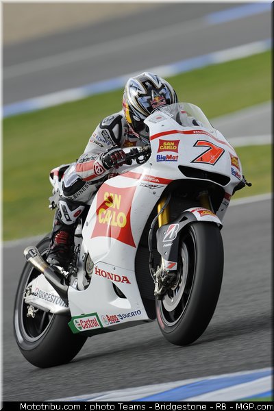 motogp_aoyama_15_espagne_2011_jerez