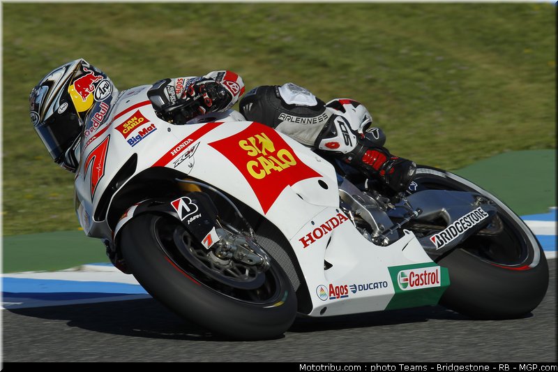 motogp_aoyama_17_espagne_2011_jerez