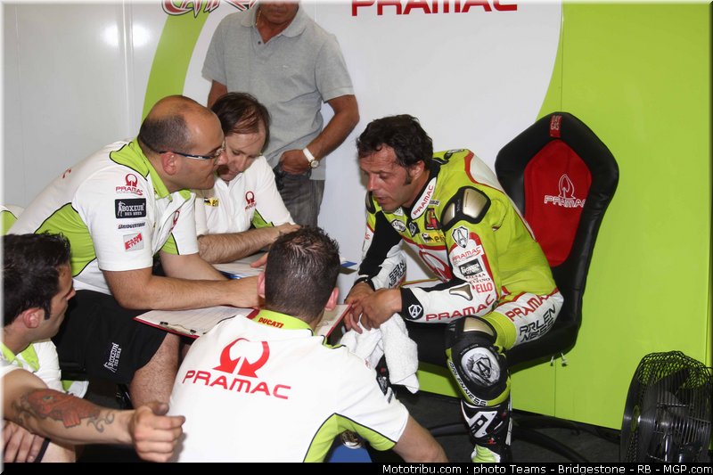 motogp_capirossi_07_espagne_2011_jerez
