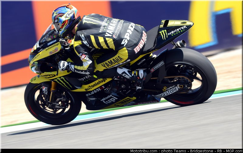 motogp_edwards_01_espagne_2011_jerez