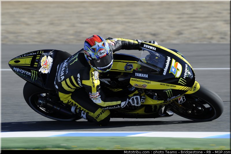 motogp_edwards_08_espagne_2011_jerez