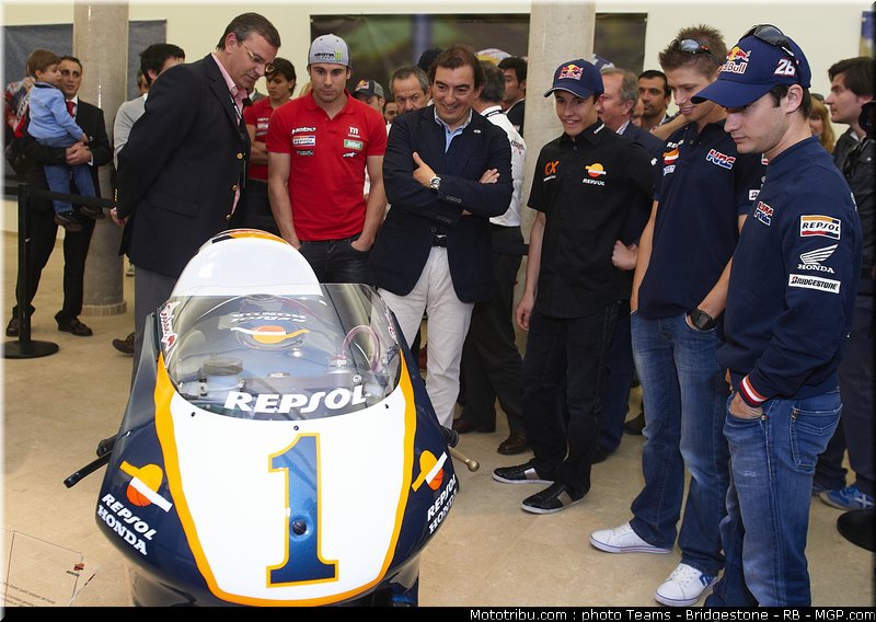 motogp_honda_hrc_18_espagne_2011_jerez