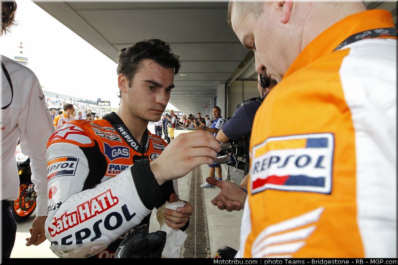 motogp_pedrosa_10_espagne_2011_jerez