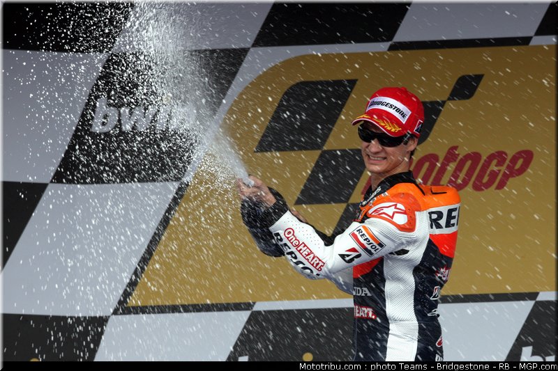motogp_pedrosa_27_espagne_2011_jerez