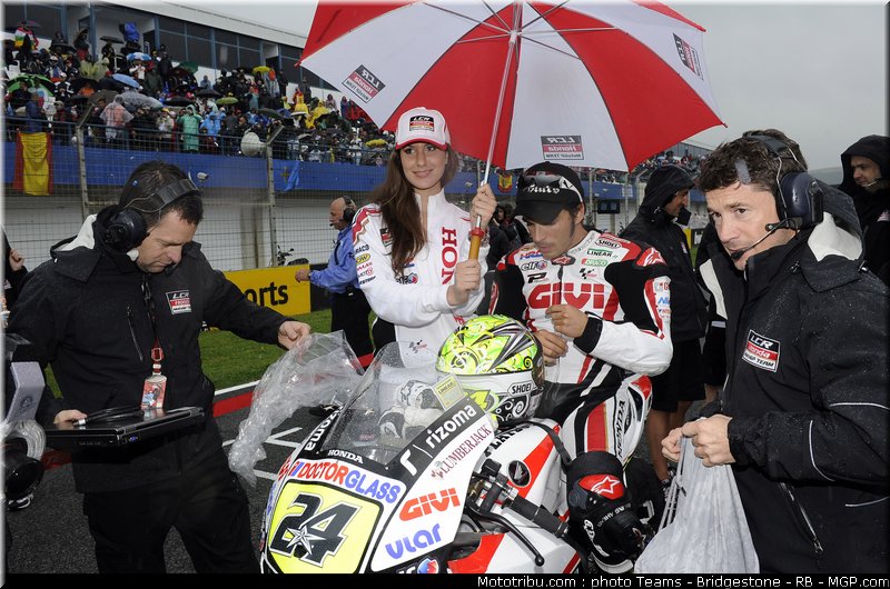 motogp_pitbabe_10_espagne_2011_jerez