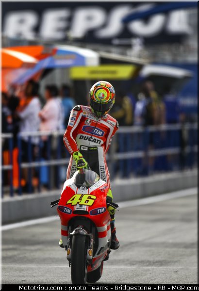 motogp_rossi_04_espagne_2011_jerez