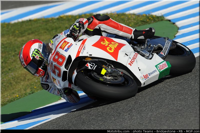 motogp_simoncelli_03_espagne_2011_jerez