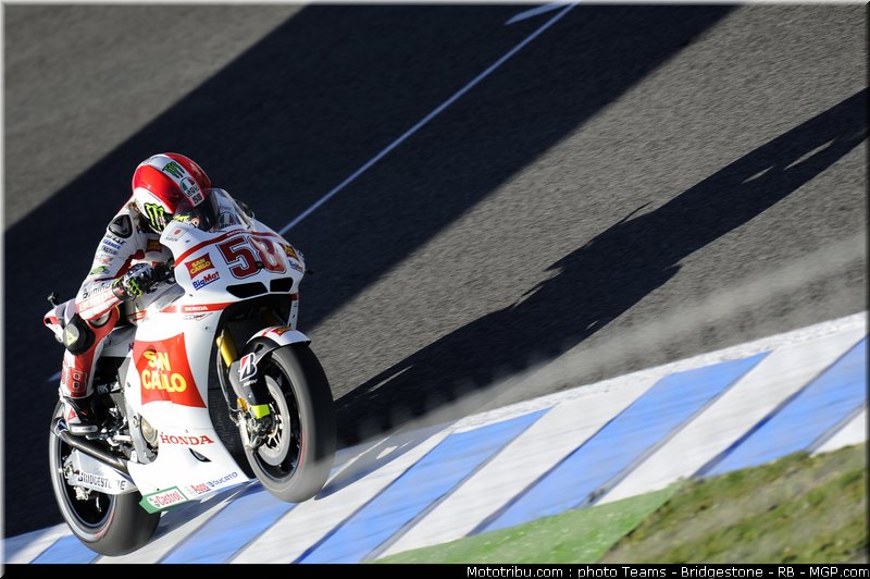motogp_simoncelli_07_espagne_2011_jerez