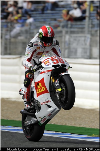 motogp_simoncelli_13_espagne_2011_jerez