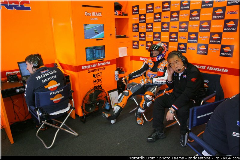 motogp_stoner_21_espagne_2011_jerez