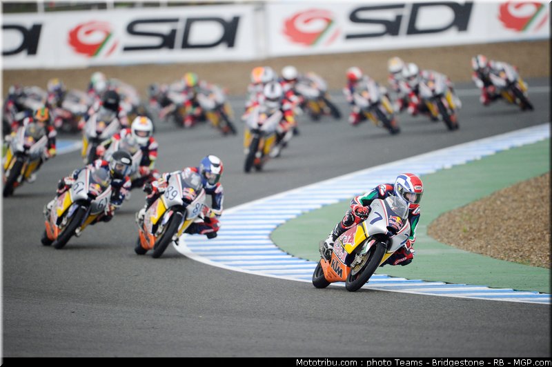 redbull_rookie_cup_028_espagne_2011_jerez