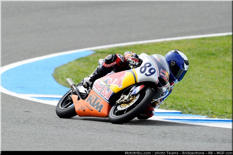redbull_rookie_cup_techer_01_espagne_2011_jerez