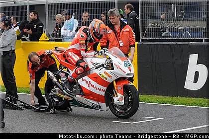 moto2_bradl_03_espagne_2011_jerez.jpg
