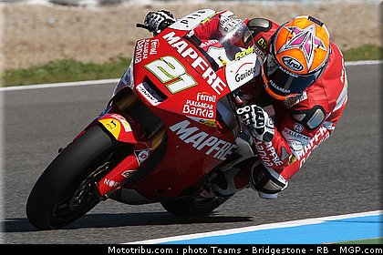 moto2_fores_1_espagne_2011_jerez.jpg