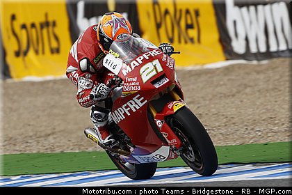 moto2_fores_5_espagne_2011_jerez.jpg