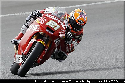 moto2_fores_7_espagne_2011_jerez.jpg