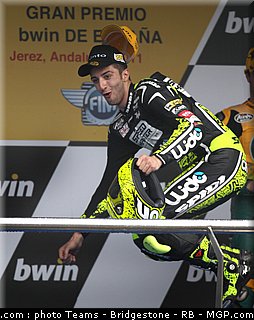 moto2_iannone_2_espagne_2011_jerez.jpg
