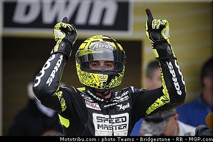 moto2_iannone_6_espagne_2011_jerez.jpg