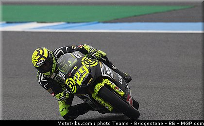 moto2_iannone_7_espagne_2011_jerez.jpg