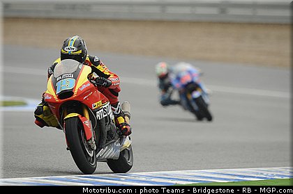 moto2_simeon_02_espagne_2011_jerez.jpg
