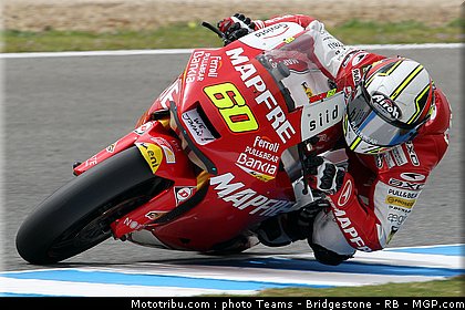 moto2_simon_08_espagne_2011_jerez.jpg
