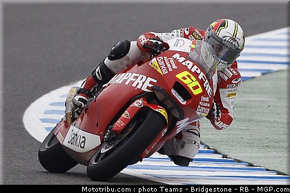 moto2_simon_10_espagne_2011_jerez.jpg