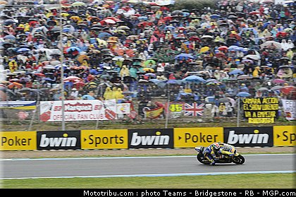 moto2_smith_001_espagne_2011_jerez.jpg
