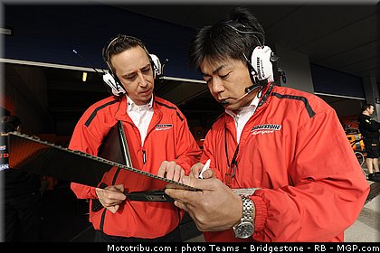 motogp_bridgestone_14_espagne_2011_jerez.jpg