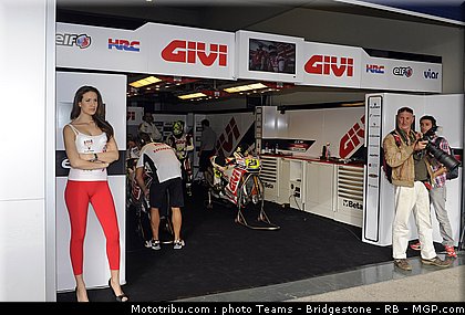 motogp_pitbabe_13_espagne_2011_jerez.jpg