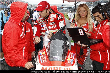 motogp_pitbabe_53_espagne_2011_jerez.jpg