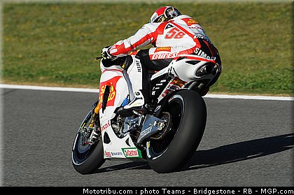 motogp_simoncelli_01_espagne_2011_jerez.jpg