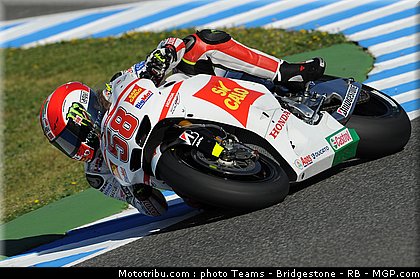 motogp_simoncelli_03_espagne_2011_jerez.jpg