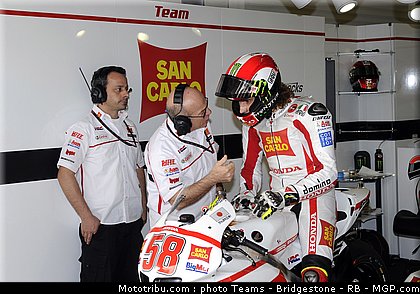 motogp_simoncelli_10_espagne_2011_jerez.jpg