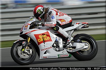 motogp_simoncelli_11_espagne_2011_jerez.jpg