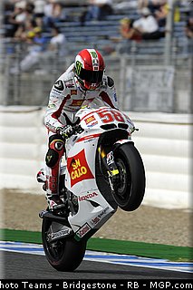 motogp_simoncelli_13_espagne_2011_jerez.jpg