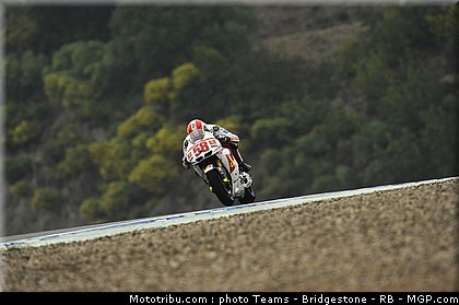 motogp_simoncelli_30_espagne_2011_jerez.jpg