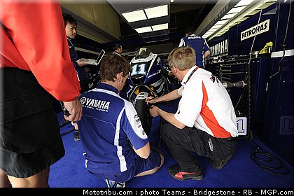 motogp_spies_10_espagne_2011_jerez.jpg