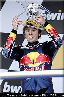 redbull_rookie_cup_oettl_7_espagne_2011_jerez.jpg