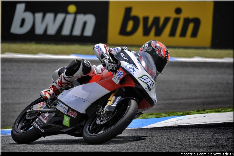 125_2011_rossi_1_portugal_estoril