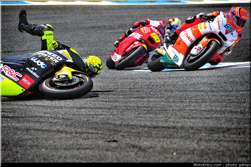 moto2_2011_007_portugal_estoril