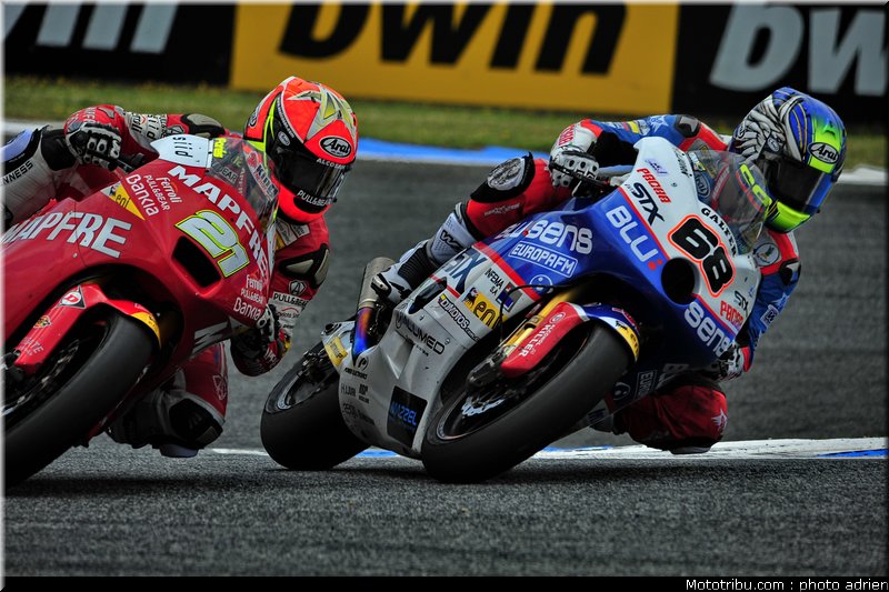 moto2_2011_016_portugal_estoril