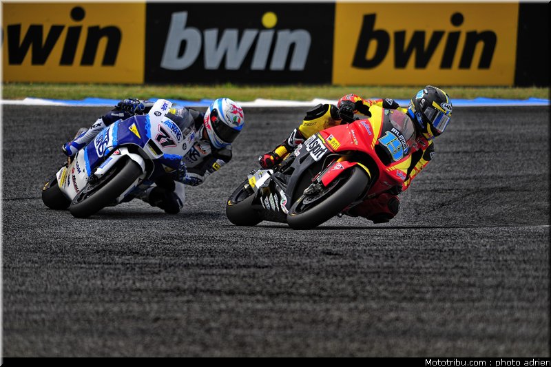 moto2_2011_044_portugal_estoril